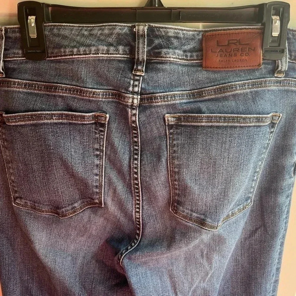 Lauren Ralph Lauren Modern Straight Curvy Jeans - Picture 4 of 8